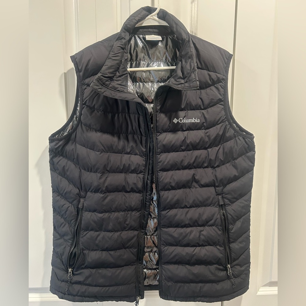 Men’s black winter vest. Columbia